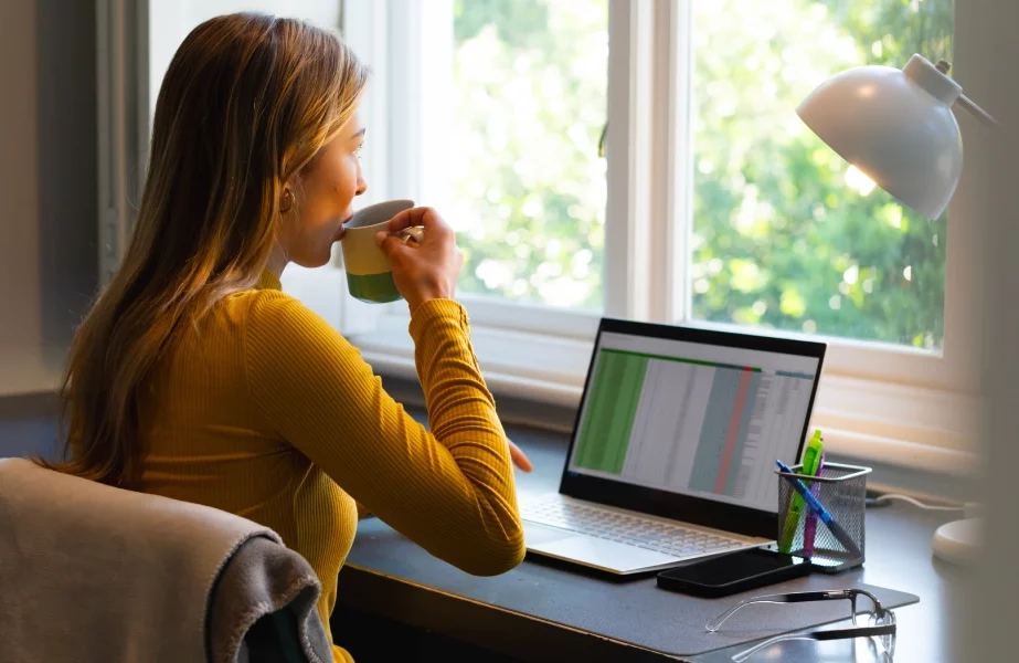 hibridni model rada - rad od kuce - rad od kuce iskustva - rad u drugom gradu iskustva